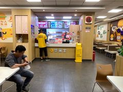 大堂-华莱士·全鸡汉堡(五爱道店)