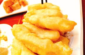 Fried Golden Fish Sticks