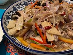 -一个勺子新疆锡伯主题私房菜(红墙巷49号院店)