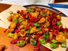 双椒掌中宝-罗氏十三活虾餐厅(光谷K11购物艺术中心店)