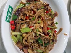 -绿草地·湘菜(7mall店)