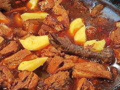 -袁小二大东北铁锅炖(吉祥村总部)