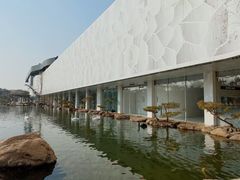 -罗红摄影艺术馆