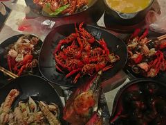 -沪小胖小龙虾(淮海中路旗舰店)