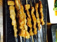 -老东镇啤酒屋海鲜加工·蒸汽海鲜·海鲜烧烤(台东店)