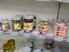 -金象大药房(北京东方新天地店)