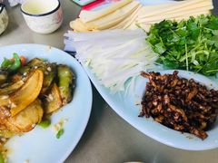 -李氏东北饺子王·铁锅炖(回龙湾店)