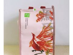 -奈雪的茶(青岛卓悦里INTOWN店)
