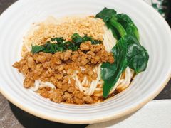 -渔语鱼新川菜Bistro(万象天地店)