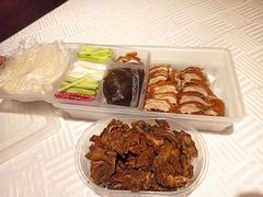 -湖庭壹品鸭王·传统北京烤鸭·别墅私房菜·庭院宵夜(江宁店)