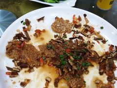 双脆锅巴-临街徽菜馆·正宗黄山味