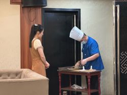 -鑫淼餐饮娱乐中心(江东街店)