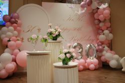 -小鲤鱼生日气球派对会场策划布置