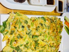 海鲜葱饼-山海珍味韩国料理(奥城店)