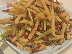 -霄汉牛三鲜湖北砂锅菜(万松园2店)