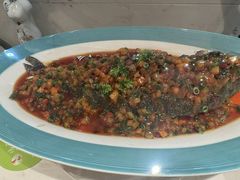 -有红鸡毛店·川菜(建设路店)