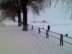 -人民防洪胜利纪念塔