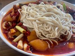 拉条子-新疆大盘鸡·十八年老店