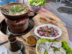 -雄伟美食(高沙中街店)