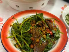 -堂瓦里·33年传统赣菜(第一街区店)