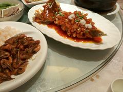 -品悦酒店(三林古镇店)