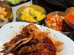 -草家酱蟹炭火烤肉店(珲春南路一店)