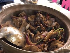 -胡须佬鸡煲四季火锅(龙珠大道店)