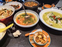 -川流不息·地道川菜·小龙虾(松东路店)