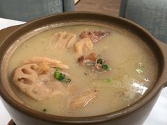 -楚山晓·湖北菜(武汉光谷K11店)