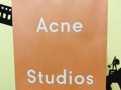 -Acne Studios(芮欧百货店)