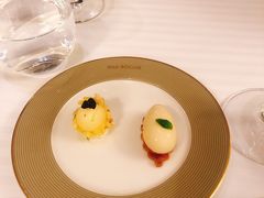 -Restaurant Paul Bocuse