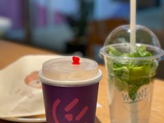 -WOW coffee