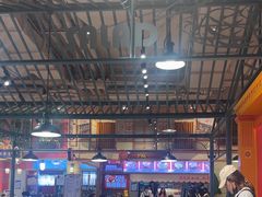 -大食代美食广场(上海中心店)