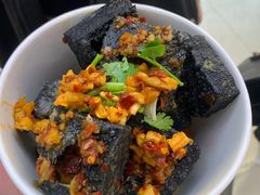 -黑色经典臭豆腐·湖南特产(坡子街店)