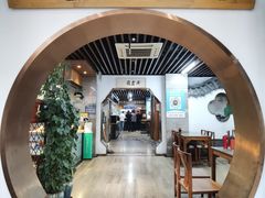 -亮亮面馆(经六路店)