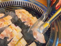 -豚豚猪村烤肉·韩国烤肉(总店)