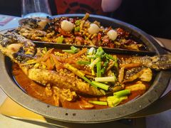 -鸣记脆皮烤鱼·海鲜烤鱼(三八广场店)
