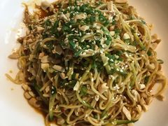 -铜锣湾·有麝自然香(重庆新天地店)