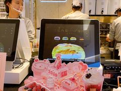 -奈雪的茶(亨特国际广场店)