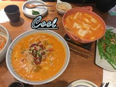 -云海肴·汽锅鸡·云南菜(天山百盛优客店)