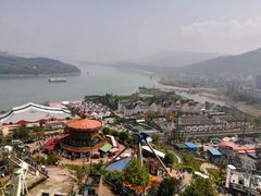 景点-美心红酒小镇游乐园
