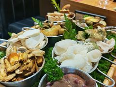 -一朵菌·野生菌探索家火锅(南亚店)