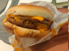 牛气冲天-麦当劳(中山大道中店)