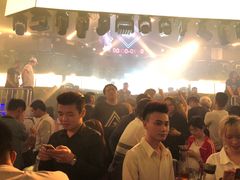 -Club Queen皇后酒吧