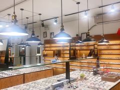 -罗伯特眼镜·蔡司官方授权(罗湖国贸店)