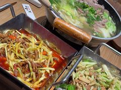 -川堂风·跷脚牛肉·乐山爆炒(宝山日月光店)