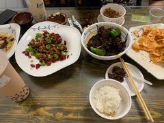 砂钵黑鸭-神仙钵湘香土菜馆(光华路店)