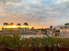 -芽庄日出海滩水疗酒店