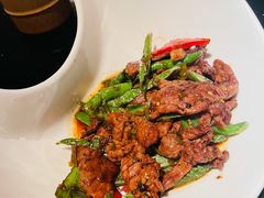 杭椒炒牛柳-老头儿油爆虾·知味杭州(爱琴海购物中心)