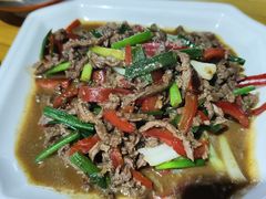 爆炒牛肉-五彩雪域藏餐馆